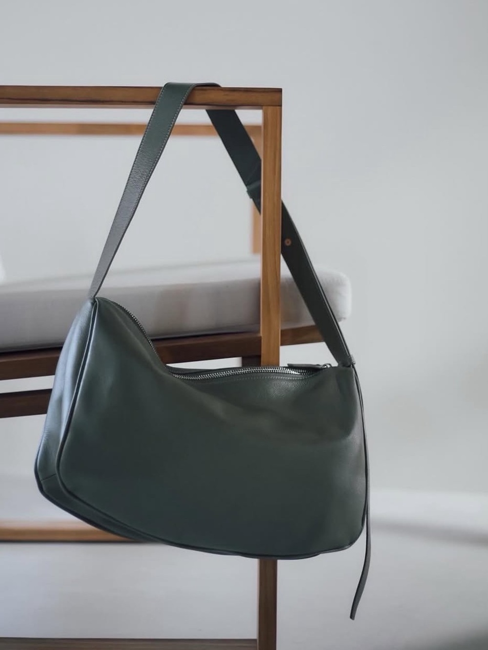 ear PAPILLONNER Black Shoulder/crossbody Bag - Japan